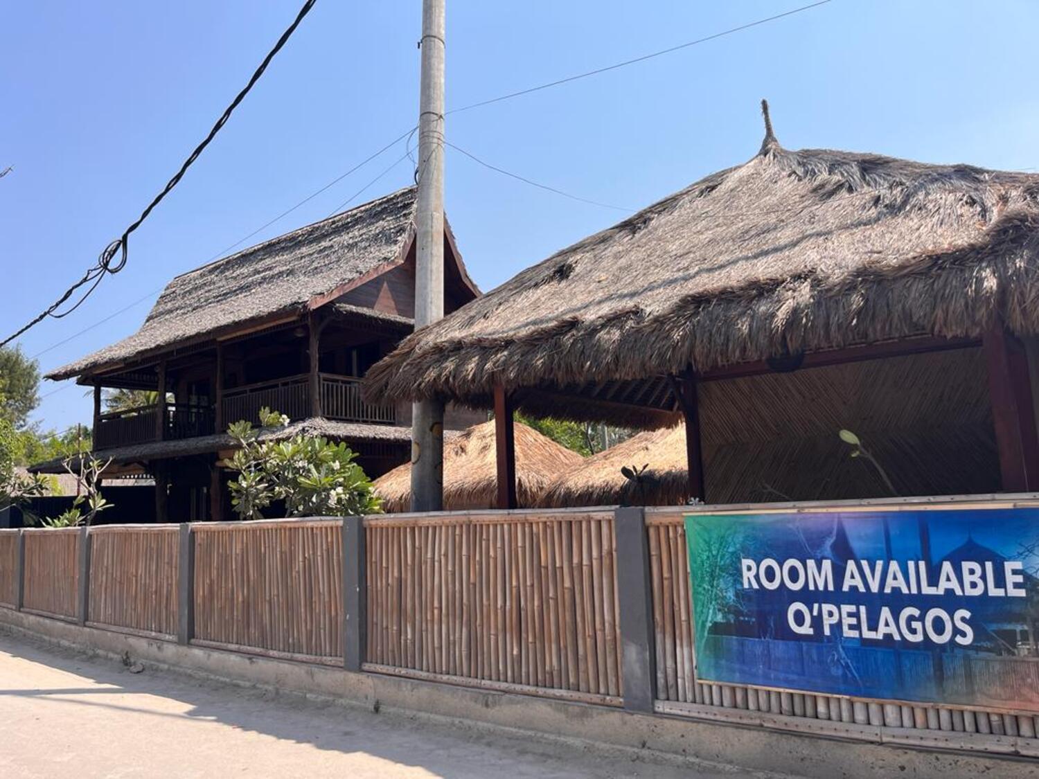 Q'Pelagos Sunset Bungalow Гілі-Траванган Екстер'єр фото
